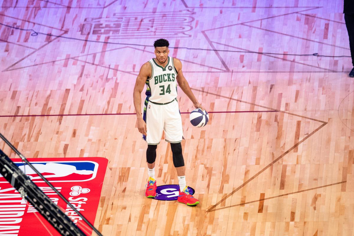 字母哥亲口确认：只有尼克斯，雄鹿该怎么办？